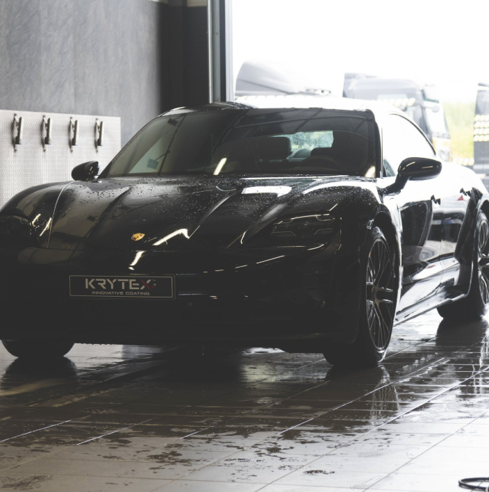 Porsche etter detaljvask hos Shine AS